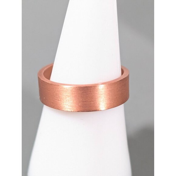 Copper Band Ring With Magnets Size 7.75 Boho Western Classic - Picture 1 of 5